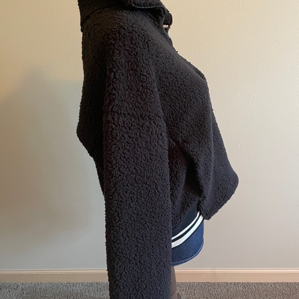 Champion Zip Collar Black Sherpa Pull Over Medium - Picture 4 of 8